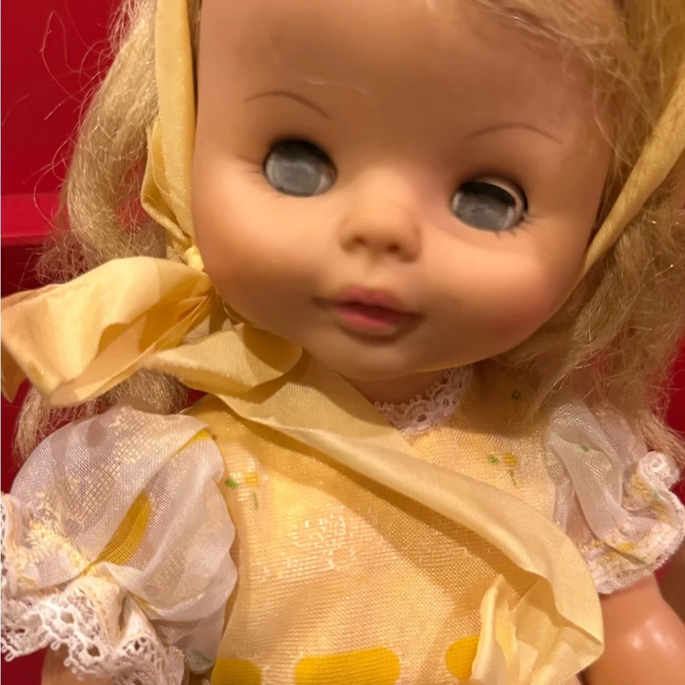 HAUNTED doll - Picture 2 of 3